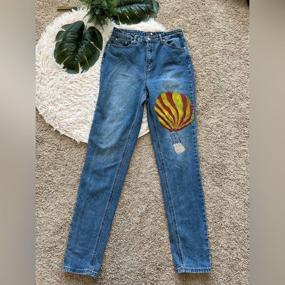 Boohoo Blue Hand Painted‎ Yellow Red Hot Air Balloon Straight Leg Blue Jean Sz 6